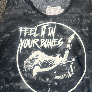 NWT LuLaRoe Black and White Rock Band Tank Feel it in your bones Sz Large